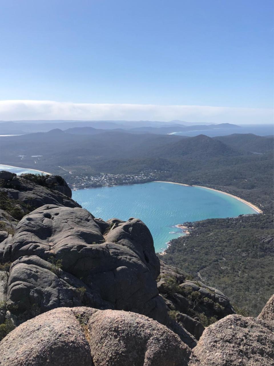 Freycinet Beach House Коулс-Бей Экстерьер фото